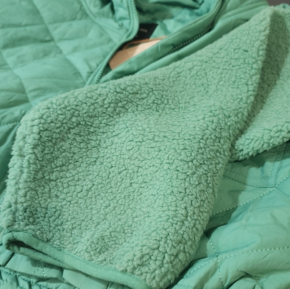 Jacket - Picture 7 of 9